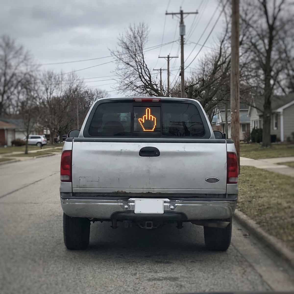 Zinko σινιάλο LED σε pickup την ημέρα